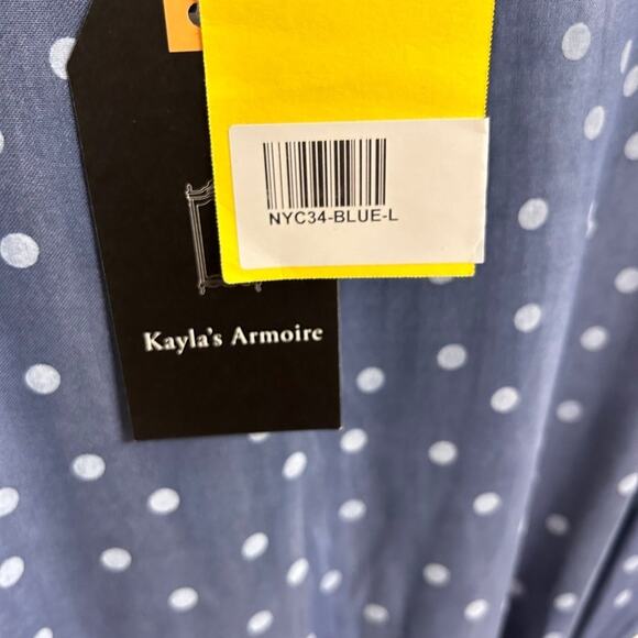 Dress - Picture 5 of 6